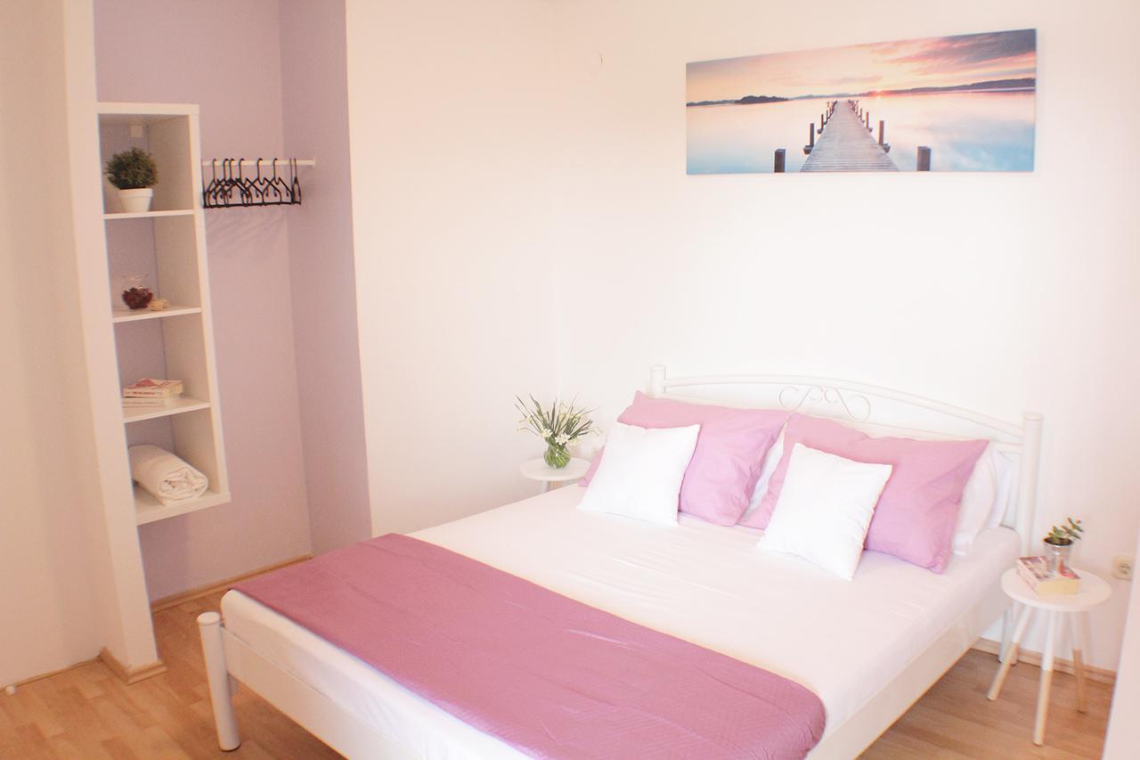 Apartmani Adrijan Krk Кърк Екстериор снимка